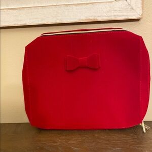 Large Estée Lauder travel bag. Red Velvet. Satin interior. Beautiful condition.